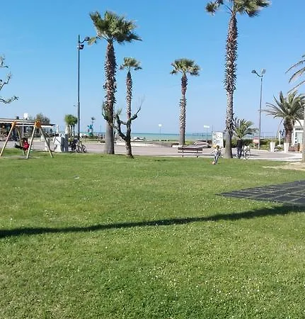 Luce Porto SantʼElpidio